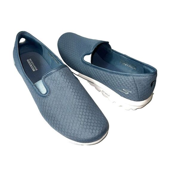 Skechers Go Walk Goga Mat Sneaker Womens 11 Sky Blue Fabric Slip On Low Top Shoe - Picture 1 of 10